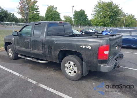 2011 Chevrolet Silverado 1500 Lt z USA, uszkodzony, nr VIN 1GCRKSE36BZ293031